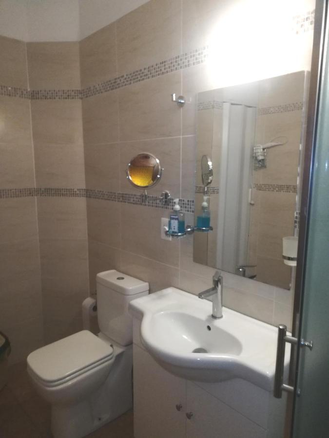 Private Room In Beautiful Home Montevideo Luaran gambar
